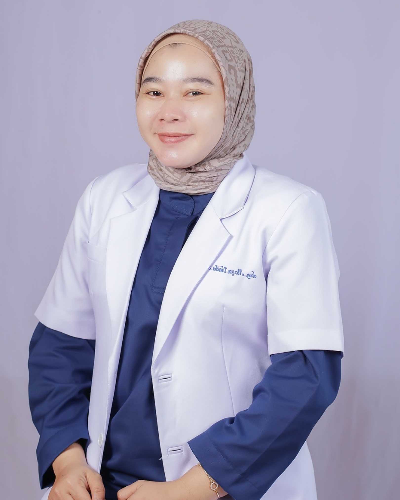 drg. Maya Dinda Saputri